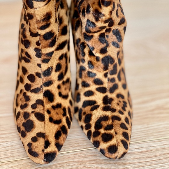 ZARA LEOPARD PRINT HEELED LEATHER ANKLE BOOTS - Picture 13 of 14